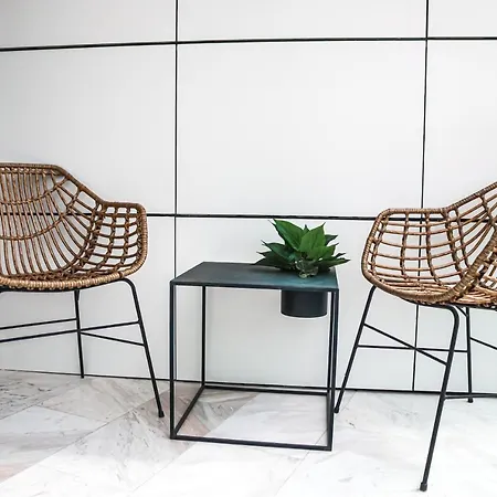 Aqua Vista Infinity & - Lux - Piscina Infinity, Jacuzzi, Sauna, Gym - Privat אתר נופש