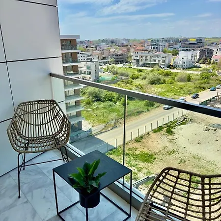 Aqua Vista Infinity Resort & Spa - Studio Lux - Piscina Infinity, Jacuzzi, Sauna, Gym - Privat 4* Năvodari