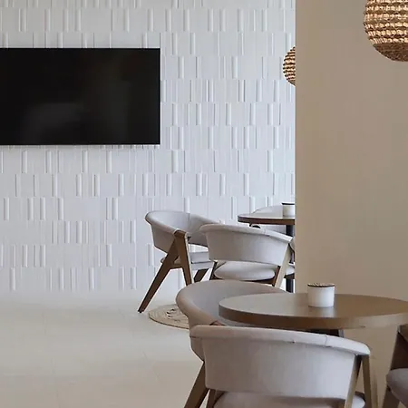 Resort Aqua Vista Infinity Resort & Spa - Studio Lux - Piscina Infinity, Jacuzzi, Sauna, Gym - Privat